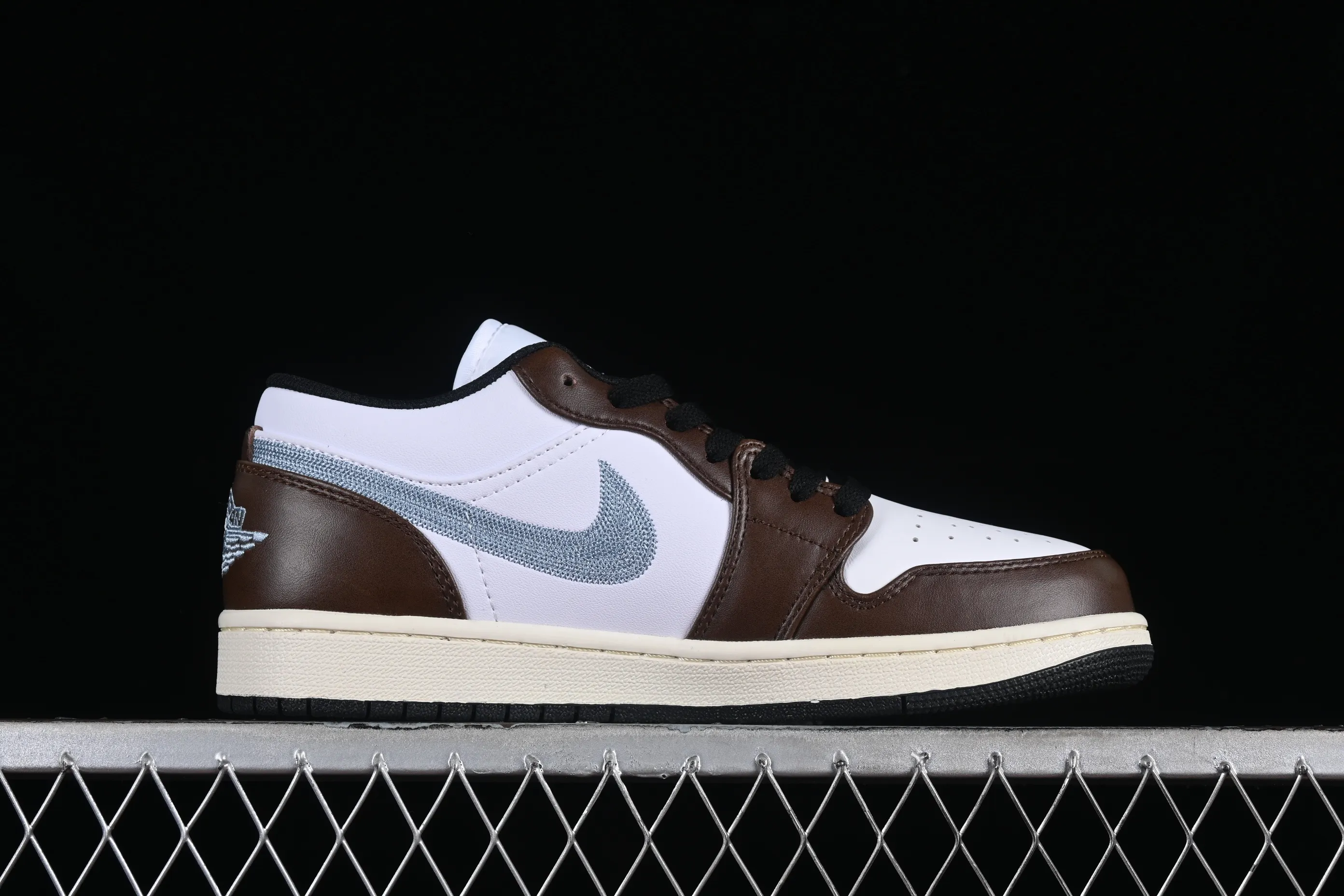 All categories Air Jordan Jordan series basketball shoes Air Jordan 1 Low Z version Air Jordan 1 Low AJ1 Joe 1 low-top cultural and leisure sports sneakers FQ7832-142